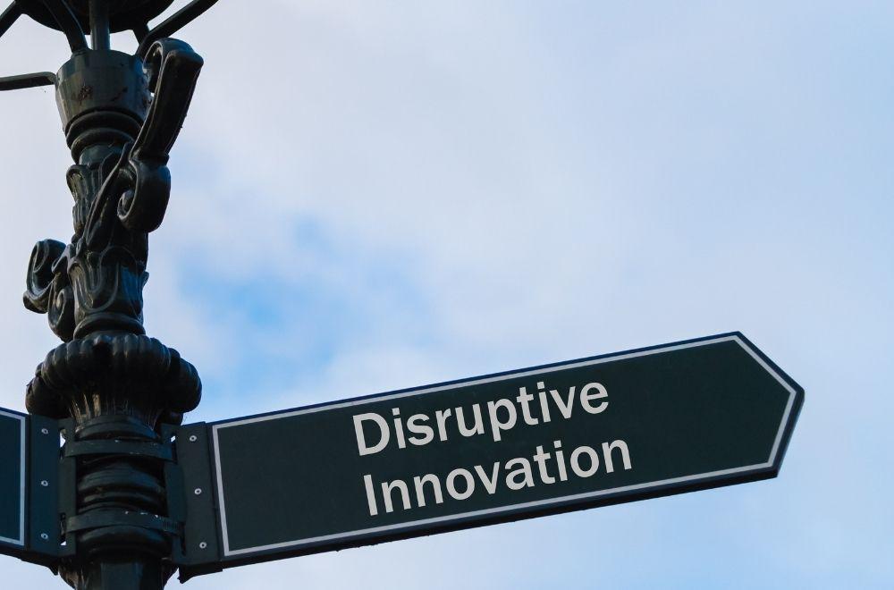 From Idea to Impact: How UAE Entrepreneurs Are Driving Disruptive Innovation